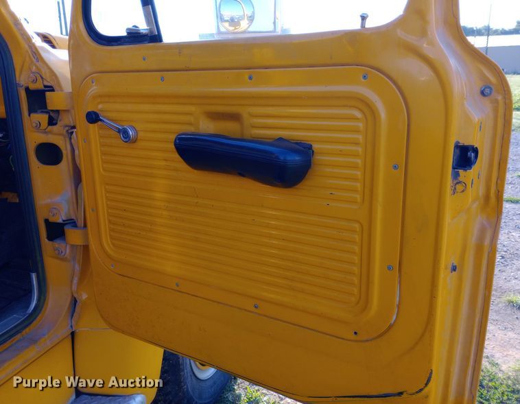 image for item DP1261 1972 Ford  750 fire truck