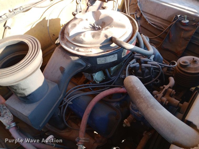 image for item DP1261 1972 Ford  750 fire truck