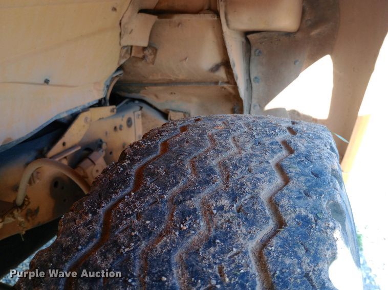 image for item DP1261 1972 Ford  750 fire truck