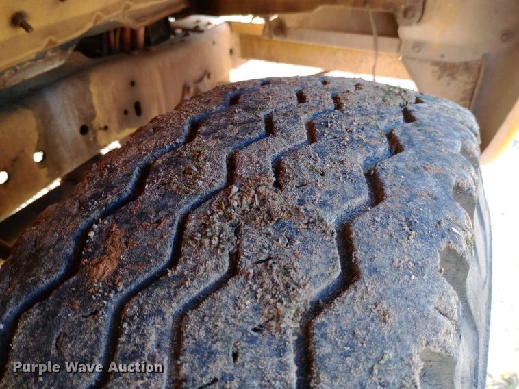 image for item DP1261 1972 Ford  750 fire truck