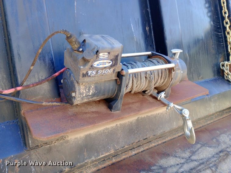 image for item DP1264 2001 Freightliner  FL80 dump truck