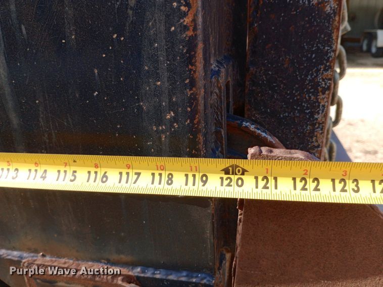 image for item DP1264 2001 Freightliner  FL80 dump truck