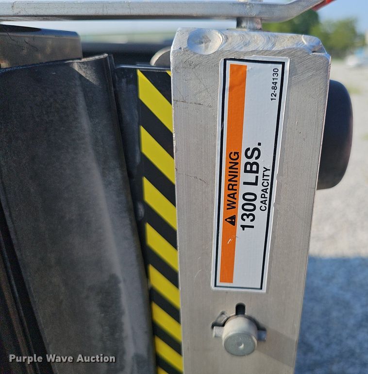 image for item DP6542 2008 Ford F250 Super Duty XL SuperCab pickup truck