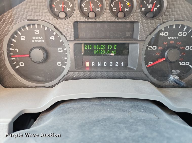 image for item DP6542 2008 Ford F250 Super Duty XL SuperCab pickup truck