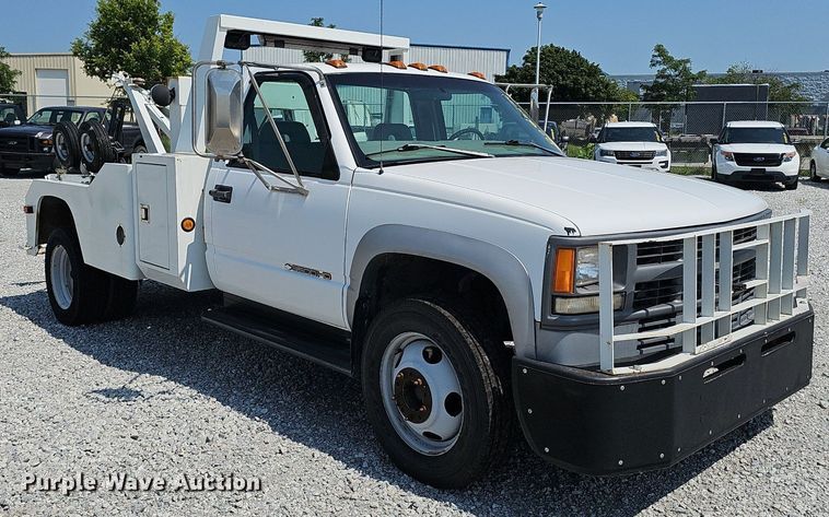 image for item DP6543 1997 Chevrolet 3500HD tow truck