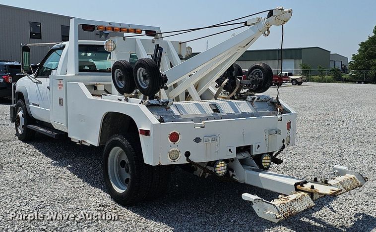 image for item DP6543 1997 Chevrolet 3500HD tow truck