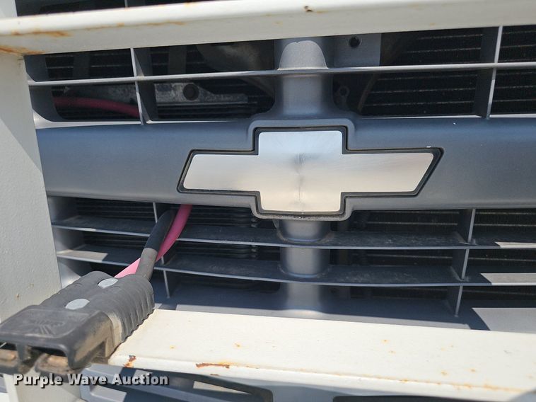 image for item DP6543 1997 Chevrolet 3500HD tow truck