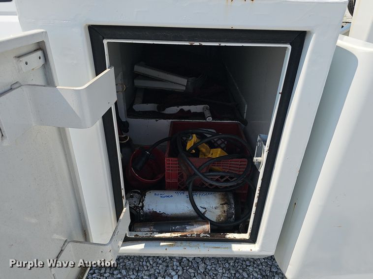 image for item DP6543 1997 Chevrolet 3500HD tow truck