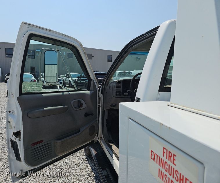 image for item DP6543 1997 Chevrolet 3500HD tow truck