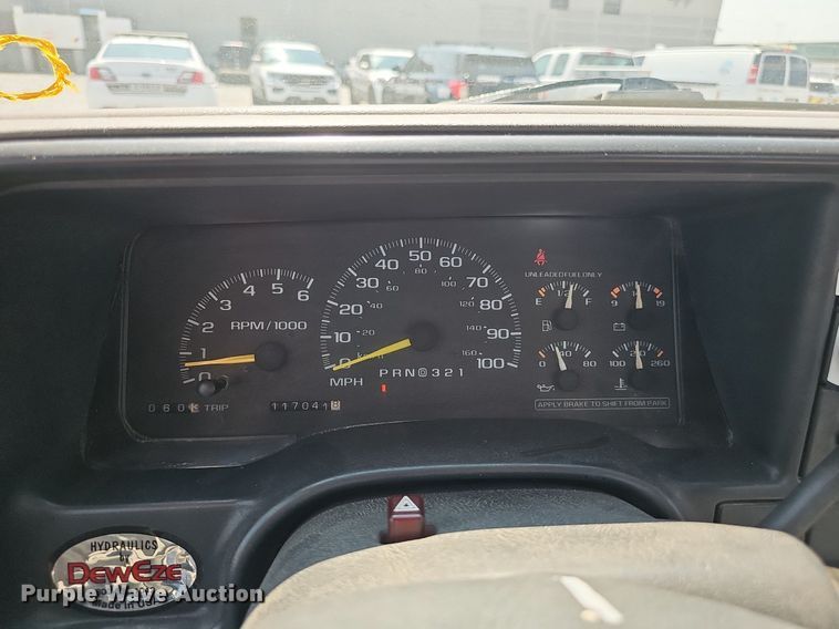 image for item DP6543 1997 Chevrolet 3500HD tow truck