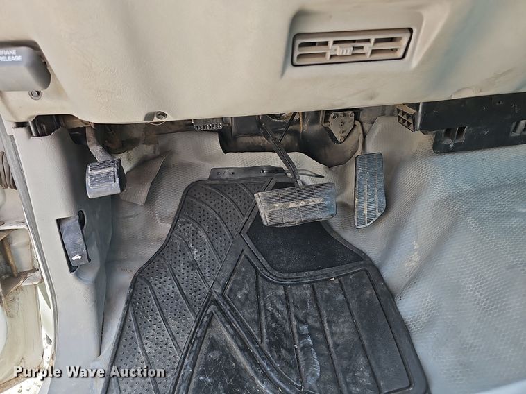 image for item DP6543 1997 Chevrolet 3500HD tow truck