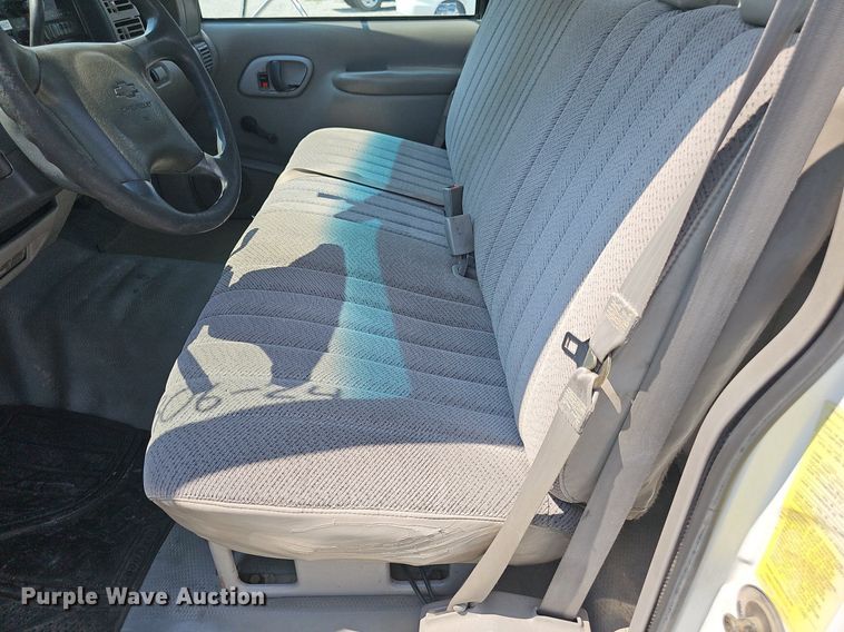 image for item DP6543 1997 Chevrolet 3500HD tow truck