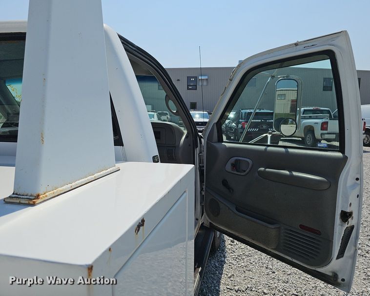 image for item DP6543 1997 Chevrolet 3500HD tow truck