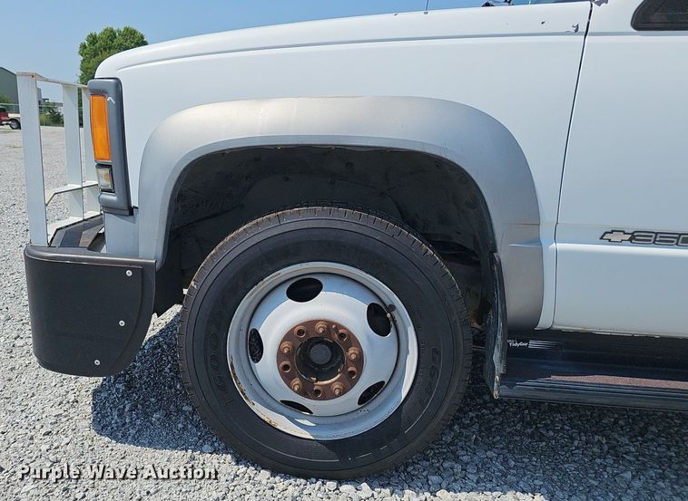 image for item DP6543 1997 Chevrolet 3500HD tow truck