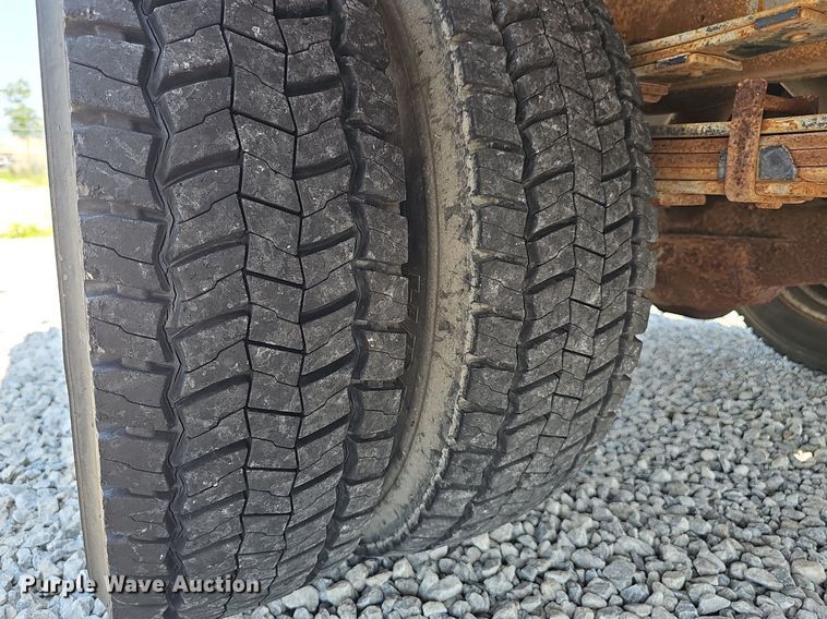 image for item DP6543 1997 Chevrolet 3500HD tow truck