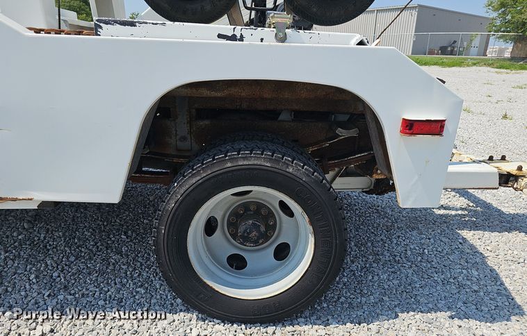 image for item DP6543 1997 Chevrolet 3500HD tow truck
