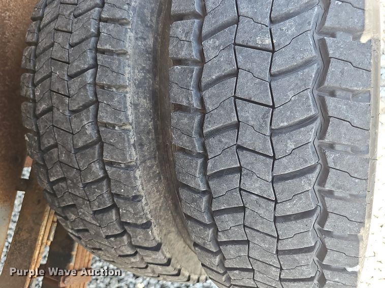 image for item DP6543 1997 Chevrolet 3500HD tow truck