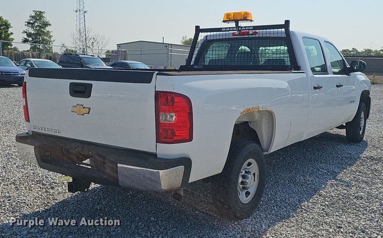 image for item DP6544 2010 Chevrolet Silverado 2500HD Crew Cab pickup truck