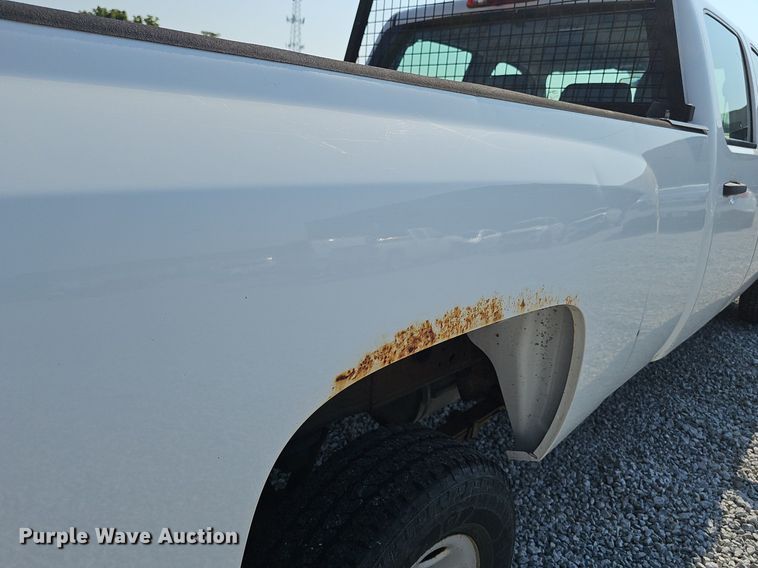 image for item DP6544 2010 Chevrolet Silverado 2500HD Crew Cab pickup truck
