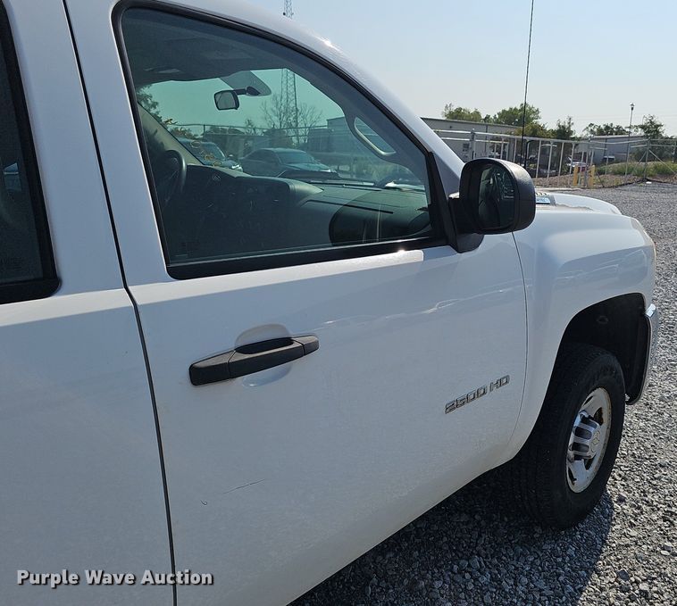 image for item DP6544 2010 Chevrolet Silverado 2500HD Crew Cab pickup truck