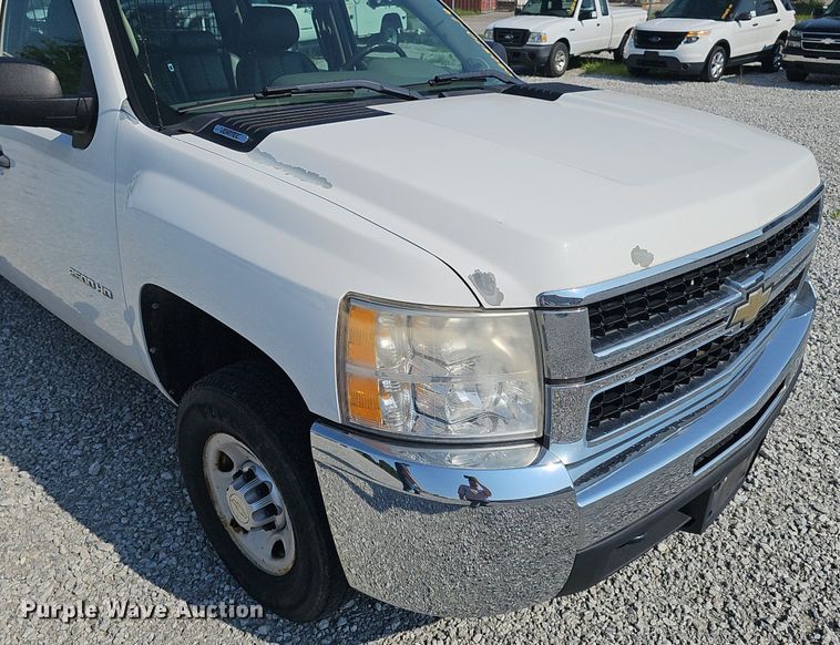 image for item DP6544 2010 Chevrolet Silverado 2500HD Crew Cab pickup truck