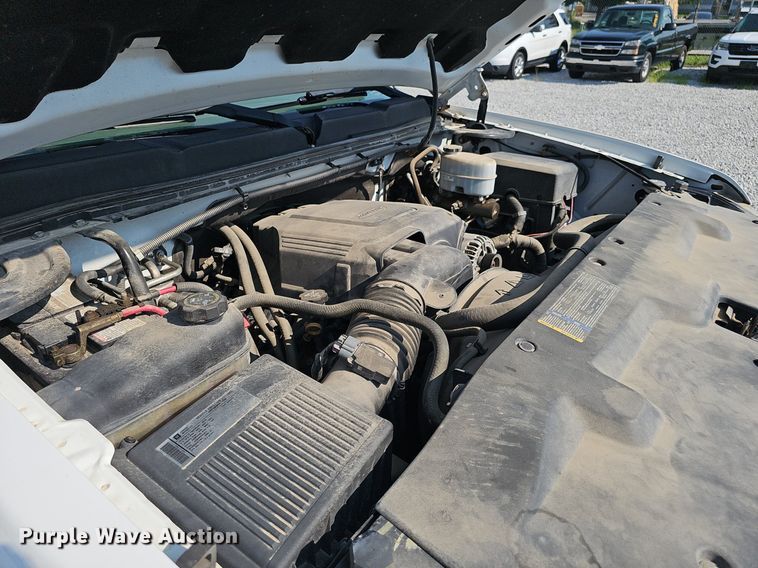 image for item DP6544 2010 Chevrolet Silverado 2500HD Crew Cab pickup truck