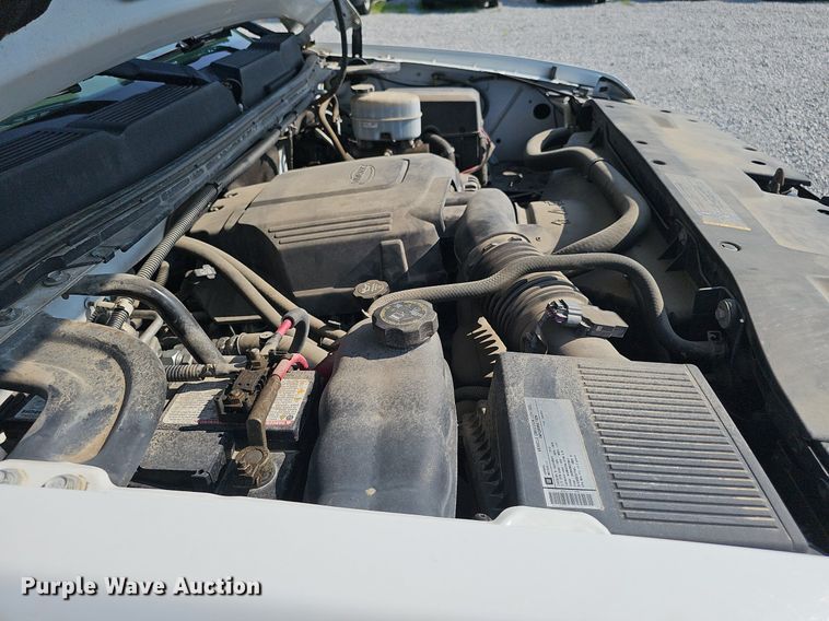 image for item DP6544 2010 Chevrolet Silverado 2500HD Crew Cab pickup truck