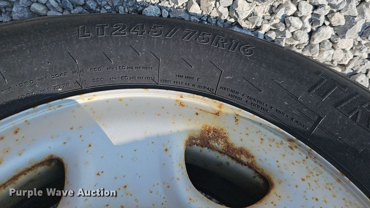 image for item DP6544 2010 Chevrolet Silverado 2500HD Crew Cab pickup truck