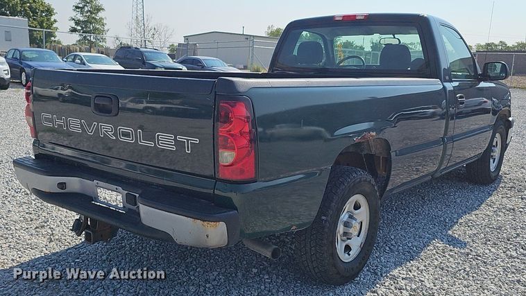 image for item DP6547 2004 Chevrolet Silverado 1500 pickup truck