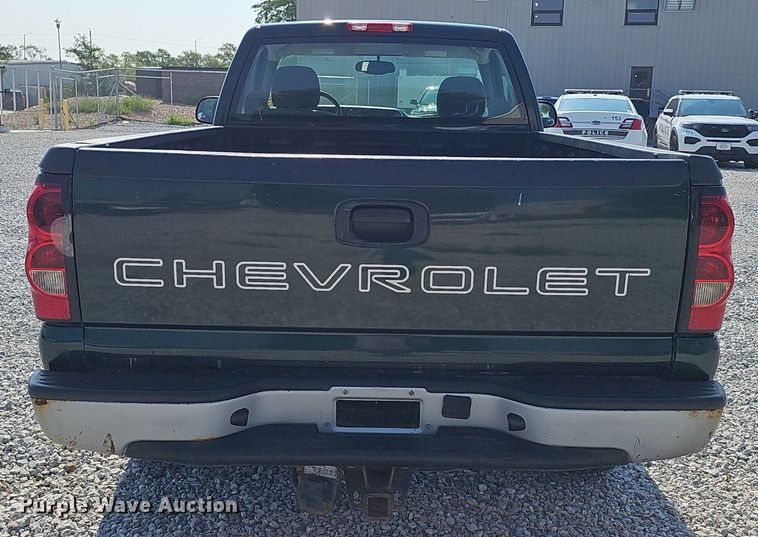 image for item DP6547 2004 Chevrolet Silverado 1500 pickup truck