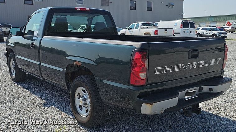 image for item DP6547 2004 Chevrolet Silverado 1500 pickup truck