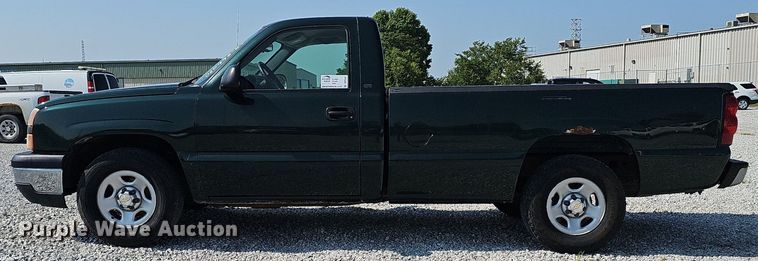 image for item DP6547 2004 Chevrolet Silverado 1500 pickup truck