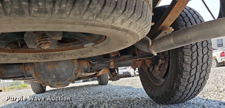 image for item DP6547 2004 Chevrolet Silverado 1500 pickup truck