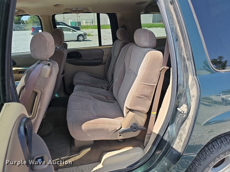 image for item DP6551 2004 Chevrolet Trailblazer SUV