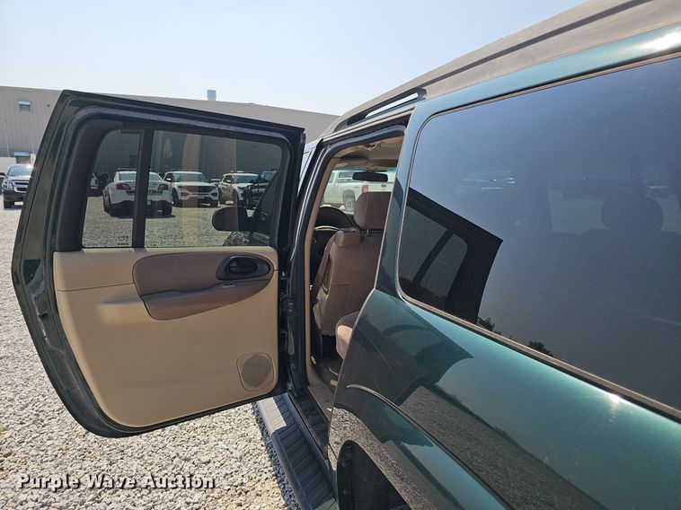 image for item DP6551 2004 Chevrolet Trailblazer SUV