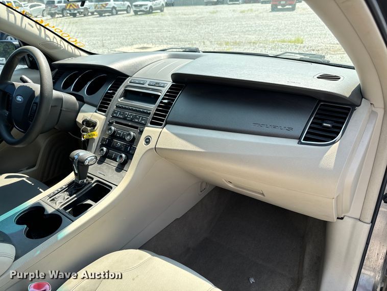 image for item DP6552 2011 Ford Taurus 