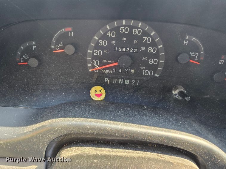 image for item DQ4382 1999 Ford E150 XL van