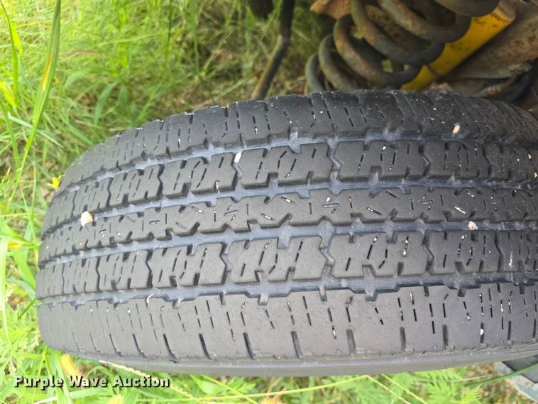 image for item DQ4382 1999 Ford E150 XL van