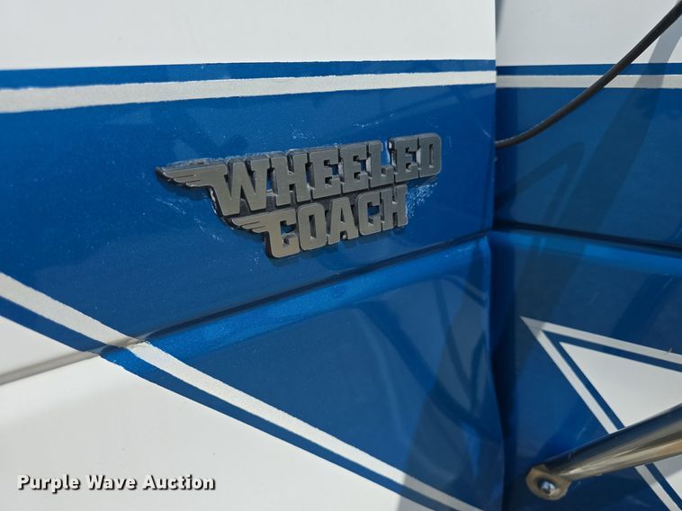 image for item DQ4442 1997 Ford E450 ambulance