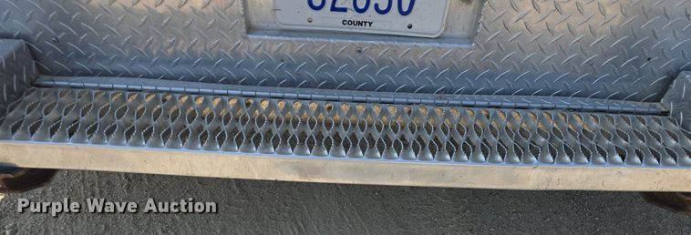 image for item DQ4442 1997 Ford E450 ambulance