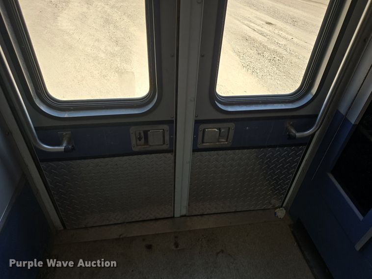 image for item DQ4442 1997 Ford E450 ambulance