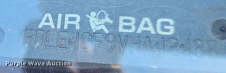 image for item DQ4442 1997 Ford E450 ambulance