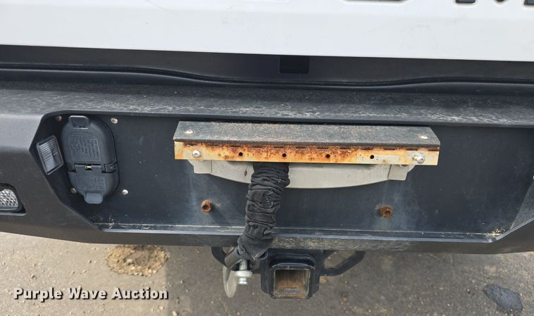 image for item DQ4443 2019 Toyota  Tacoma Double Cab pickup truck