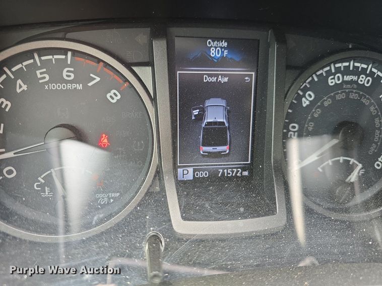 image for item DQ4443 2019 Toyota  Tacoma Double Cab pickup truck