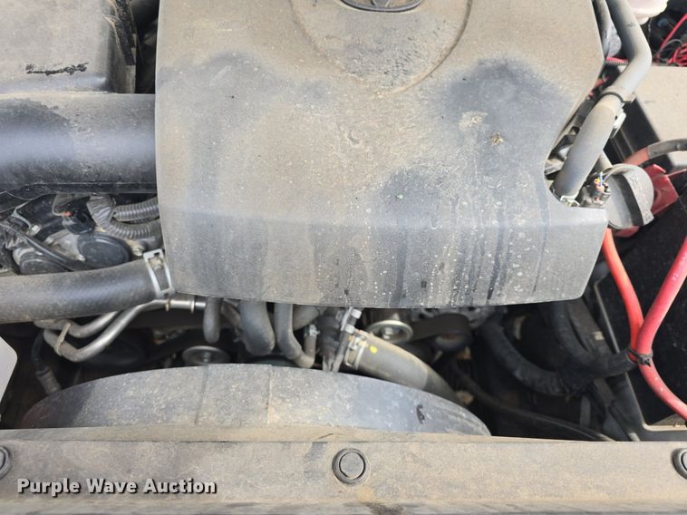 image for item DQ4443 2019 Toyota  Tacoma Double Cab pickup truck