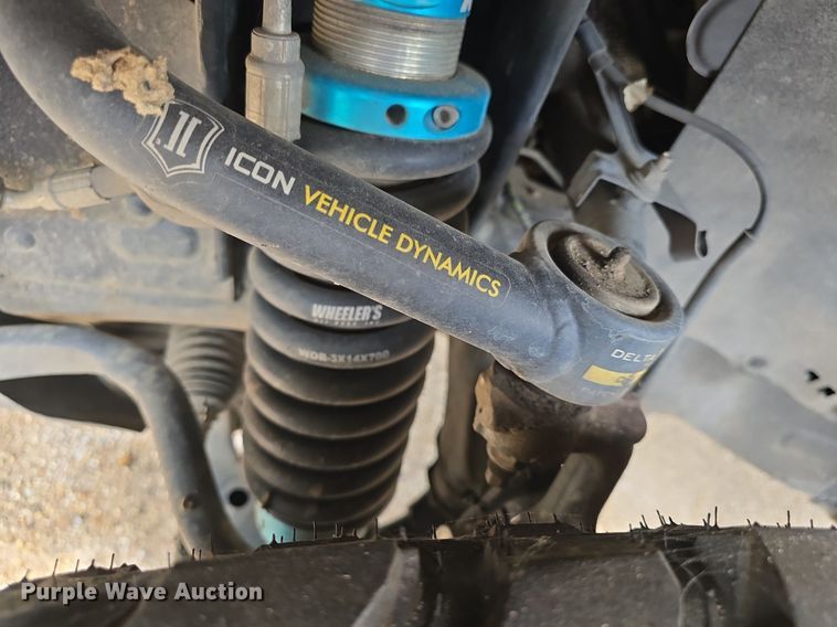 image for item DQ4443 2019 Toyota  Tacoma Double Cab pickup truck