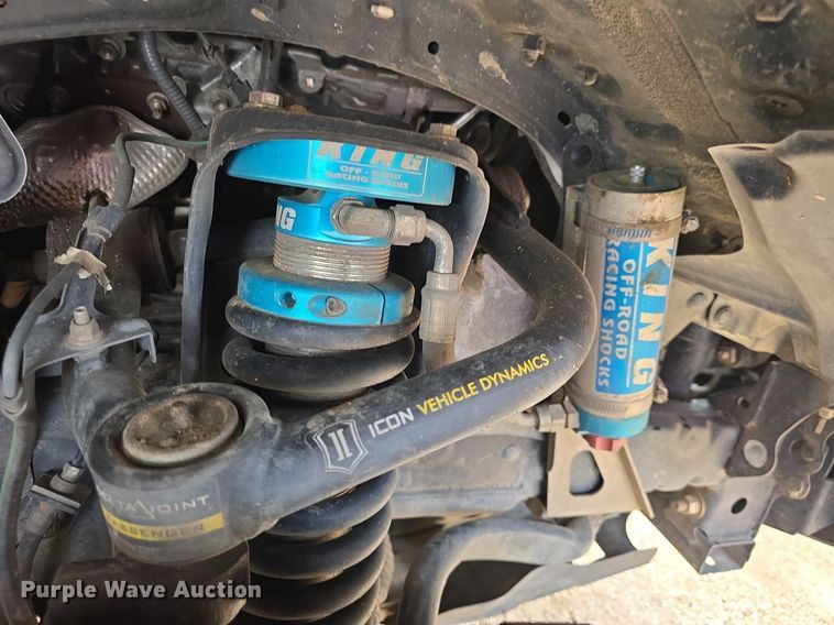 image for item DQ4443 2019 Toyota  Tacoma Double Cab pickup truck