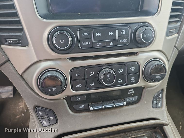 image for item DQ4444 2015 GMC Yukon Denali XL SUV