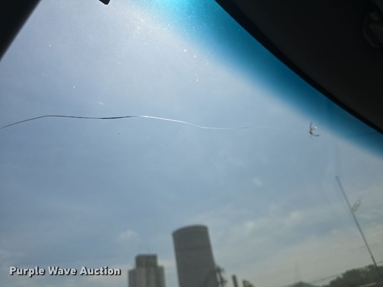 image for item DQ4446 2000 Ford  Excursion XLT SUV