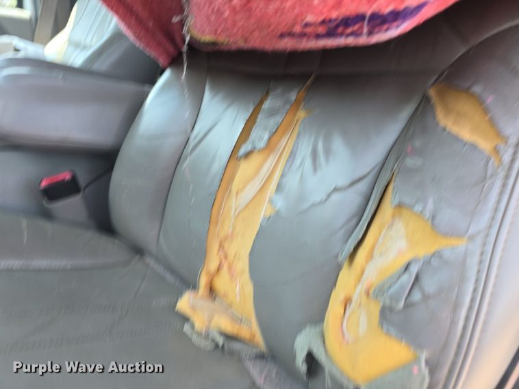 image for item DQ4446 2000 Ford  Excursion XLT SUV